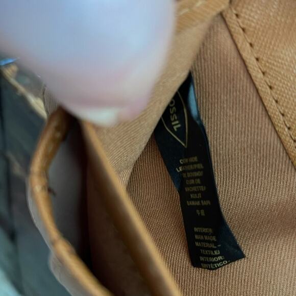 Fossil Brown Cow Hide Leather Wallet - Picture 4 of 5